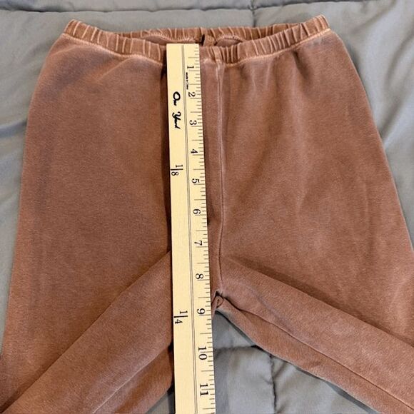 SKIMS Outdoor Leggings Pull on Tiger Clay Washed Color Soft Size Small - Picture 7 of 9